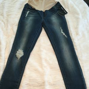 Maternity Jeans/NWT/Size 28/Ankle Skinny